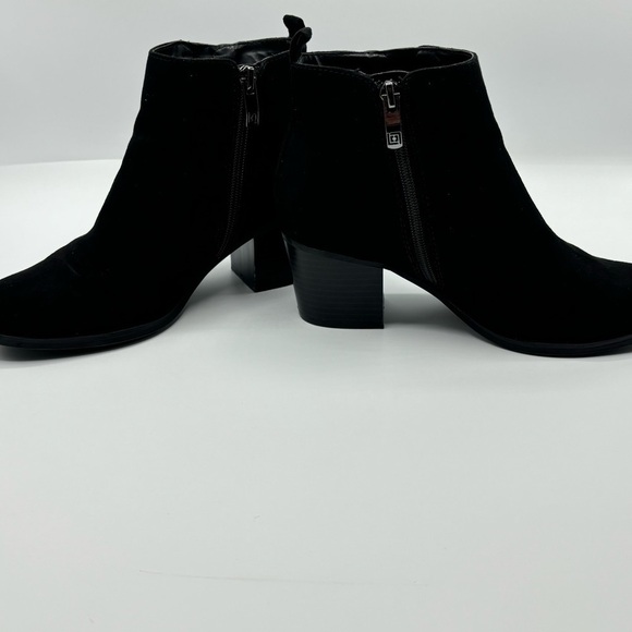 Liz Claiborne Black Flex Zip Up "Salem" Ankle Boots Heeled Size 7 - Picture 9 of 9